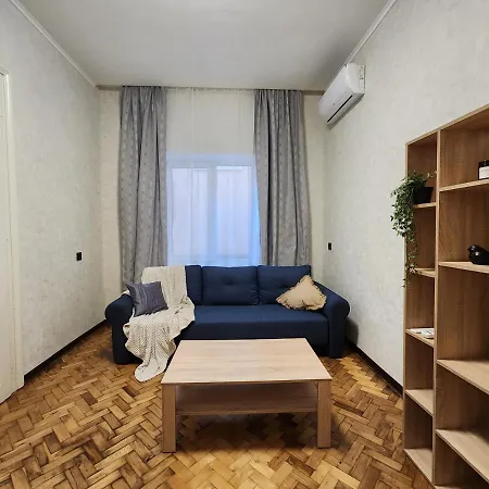 O.O.Apart.2 Chernivtsi Exterior photo